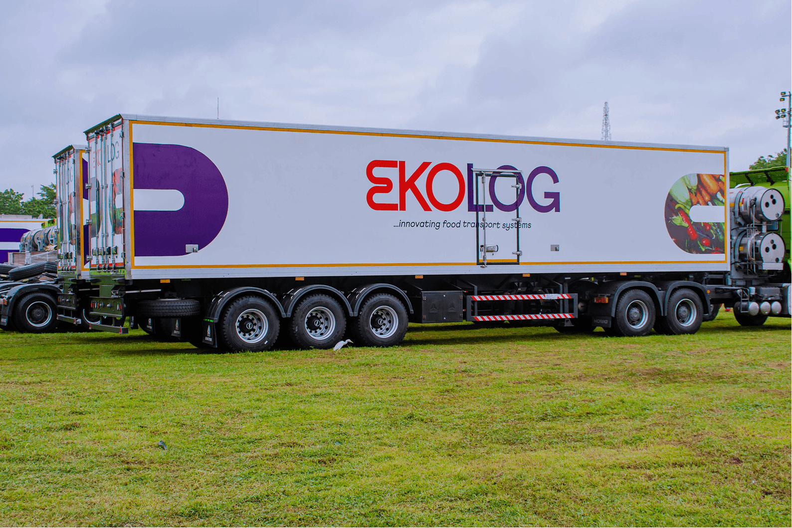 Ekolog refrigerated truck